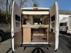 Bild 15 Malibu van two rooms 640 LE RB mit Aufstelldach