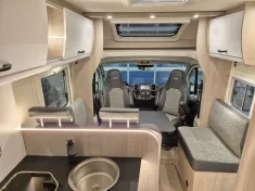 Bild 8 Bürstner Lyseo Time Skyline 726 G