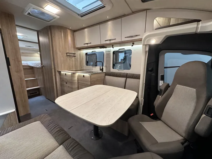 Fahrzeugbild Eura Mobil Profila T 726 EF Mondial u. Mondial Plus Pak. #9