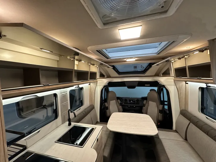 Fahrzeugbild Eura Mobil Profila T 726 EF Mondial u. Mondial Plus Pak. #12