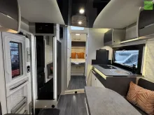 Fahrzeugbild Challenger Teilintegriert 328 Graphite Ultimate SAT TV Arctic #16