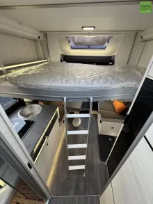 Fahrzeugbild Challenger Teilintegriert 328 Graphite Ultimate SAT TV Arctic #26