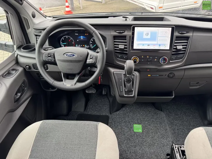 Fahrzeugbild Challenger Teilintegriert 328 Graphite Ultimate SAT TV Arctic #29