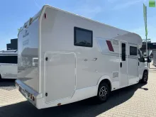 Fahrzeugbild Roller Team Kronos 267 P 180PS Queensbett Automatik #4