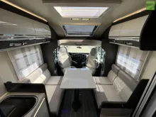 Fahrzeugbild Roller Team Kronos 267 P 180PS Queensbett Automatik #9