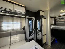 Fahrzeugbild Roller Team Kronos 267 P 180PS Queensbett Automatik #12