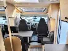 Fahrzeugbild Sunlight VAN V60 #10