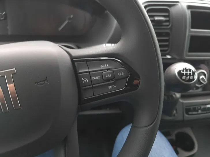 Fahrzeugbild Etrusco T 6.9 SB #19