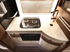 Bild 12 Concorde CARVER 850 L