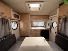 Fahrzeugbild T@B BASIC 320 Kühlschrank 1000kg Gasheizung 2025 #11