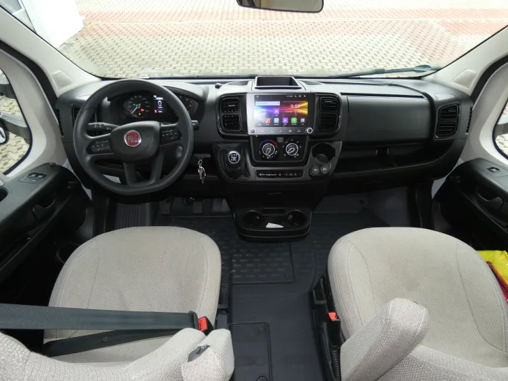 Fahrzeugbild LMC Tourer A 690 G #6