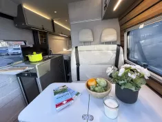 Bild 15 Hymer Yosemite *Aufstelldach*Dieselheizung*