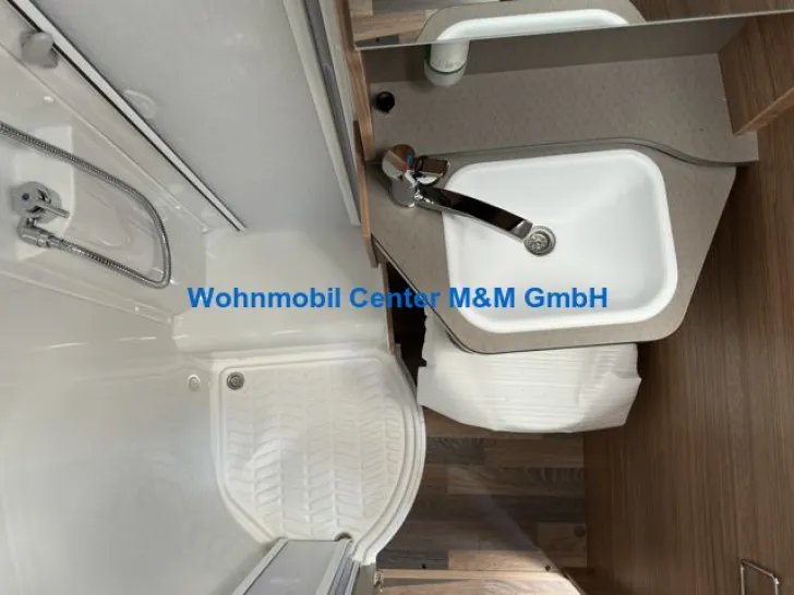 Fahrzeugbild Weinsberg CaraCompact MB 640 MEG Edition Pepper 2024 #10