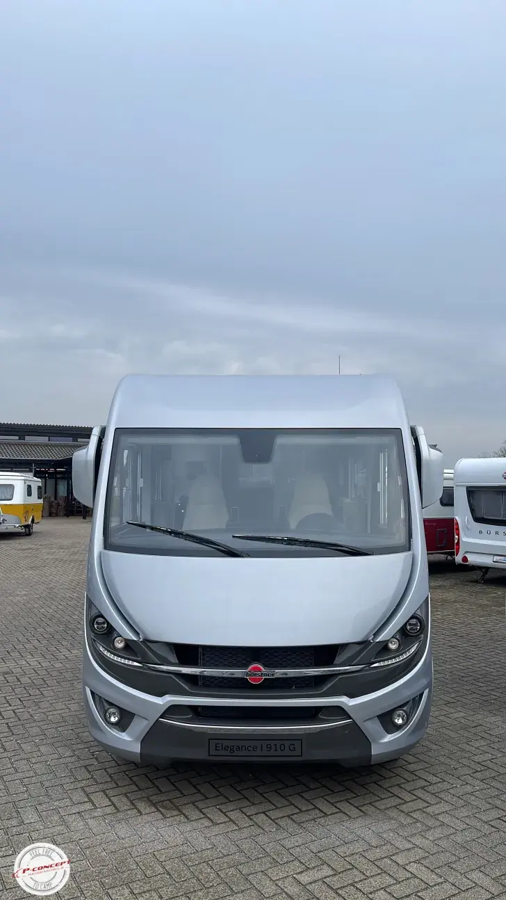 Frontal Vorne Bürstner Elegance I 910 G Listenpreis 221.148€