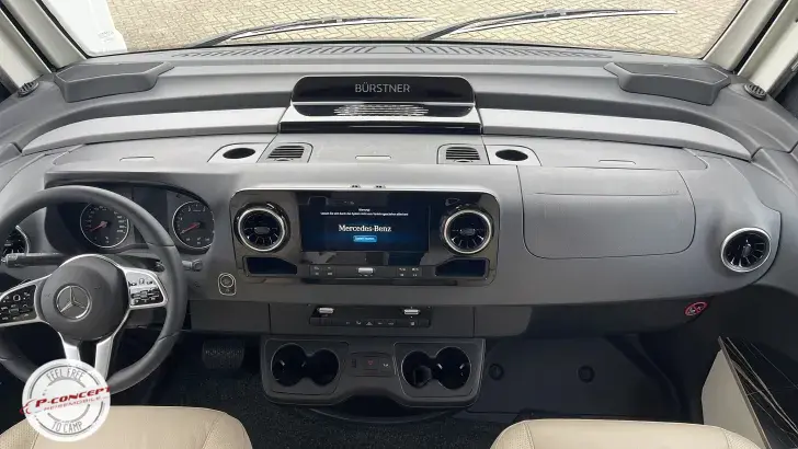 Fahrerhaus Bürstner Elegance I 910 G Listenpreis 221.148€