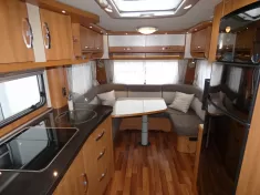 Bild 6 Hymer Eriba Nova LuxusLine 545