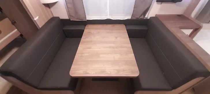 Fahrzeugbild Hobby Excellent Edition 560 KMFe #6