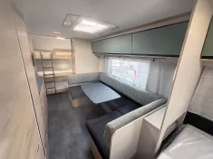Bild 6 Dethleffs CAMPER 560 FMK