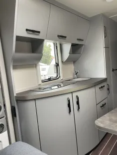 Bild 10 Knaus Sport&Fun; 480 QL -Black Selection-
