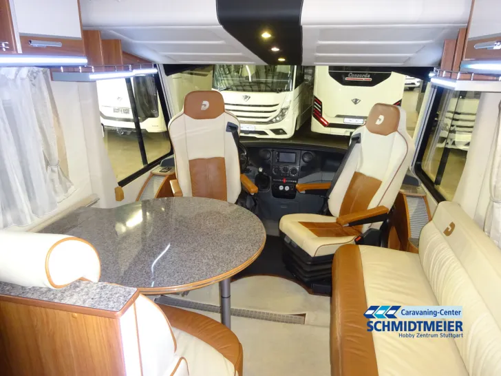 Fahrzeugbild Dethleffs Globetrotter XXL Premium Liner I 9950 Schaltgetriebe/ AHK #3