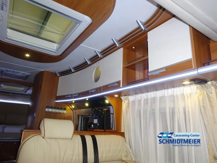 Fahrzeugbild Dethleffs Globetrotter XXL Premium Liner I 9950 Schaltgetriebe/ AHK #7