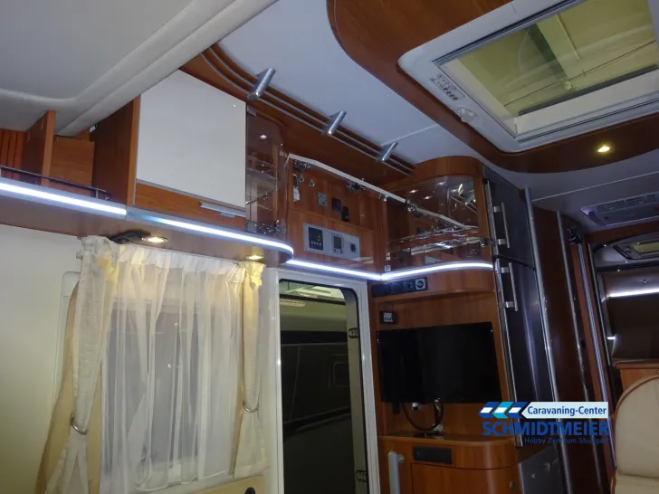 Fahrzeugbild Dethleffs Globetrotter XXL Premium Liner I 9950 Schaltgetriebe/ AHK #9