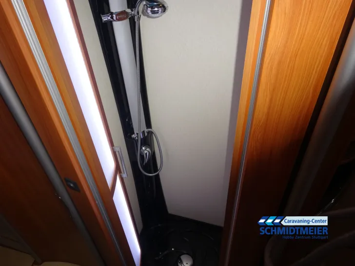 Fahrzeugbild Dethleffs Globetrotter XXL Premium Liner I 9950 Schaltgetriebe/ AHK #14