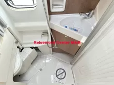 Bild 10 Malibu Van first class-two rooms GT skyview 640 LE RB