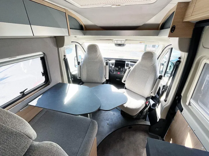 Fahrzeugbild Pössl D-LINE TRENTA 600 #6