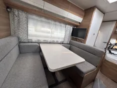 Bild 3 Hobby De Luxe 540 KMFe