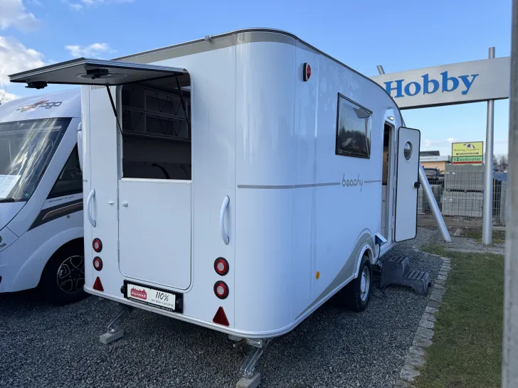 Fahrzeugbild Hobby Beachy 420 #3