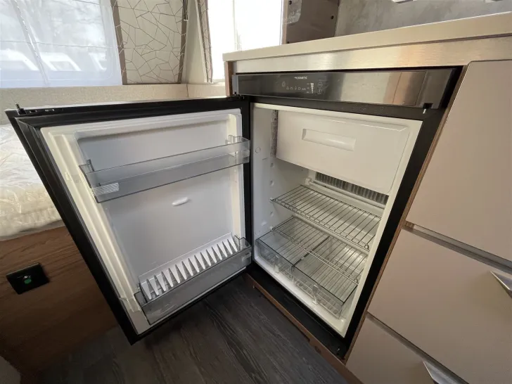 Fahrzeugbild Knaus Sport 420 QD *Tageszulassung* #12