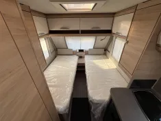 Bild 11 Knaus Südwind 460 EU *60 Years*