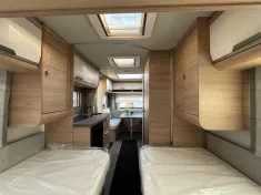 Bild 19 Knaus Südwind 460 EU *60 Years*