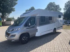 Bild 5 Carado T447 pro+ *Hubbett*Rückfahrkamera*