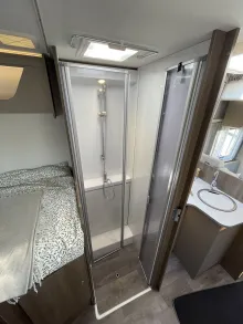 Fahrzeugbild Carado T447 pro+ *Hubbett*Rückfahrkamera* #28