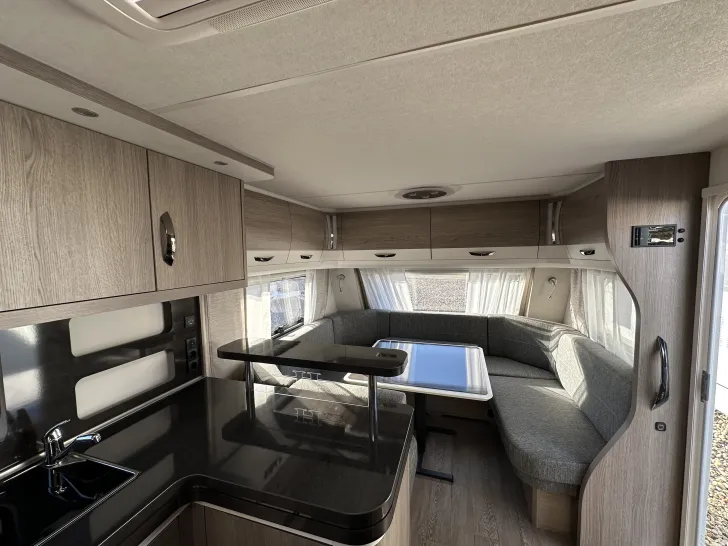 Fahrzeugbild Hobby Prestige 660 WFC #8