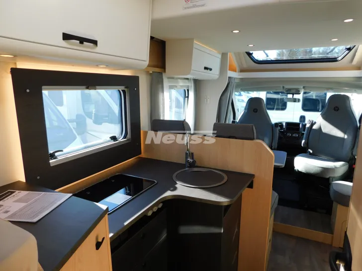 Fahrzeugbild Sunlight T 67S Citroen #9