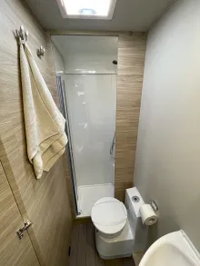 Fahrzeugbild Weinsberg CaraSuite 650 MF *5ter Sitzpl.*Markise* #24