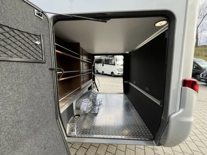 Fahrzeugbild Hymer B-MC I 600 *Arktis*Hubstützen*Solar*Lithium* #35