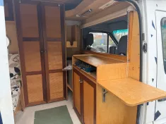 Bild 8 Mercedes-Benz Sprinter Bettumbau Kleine Küche