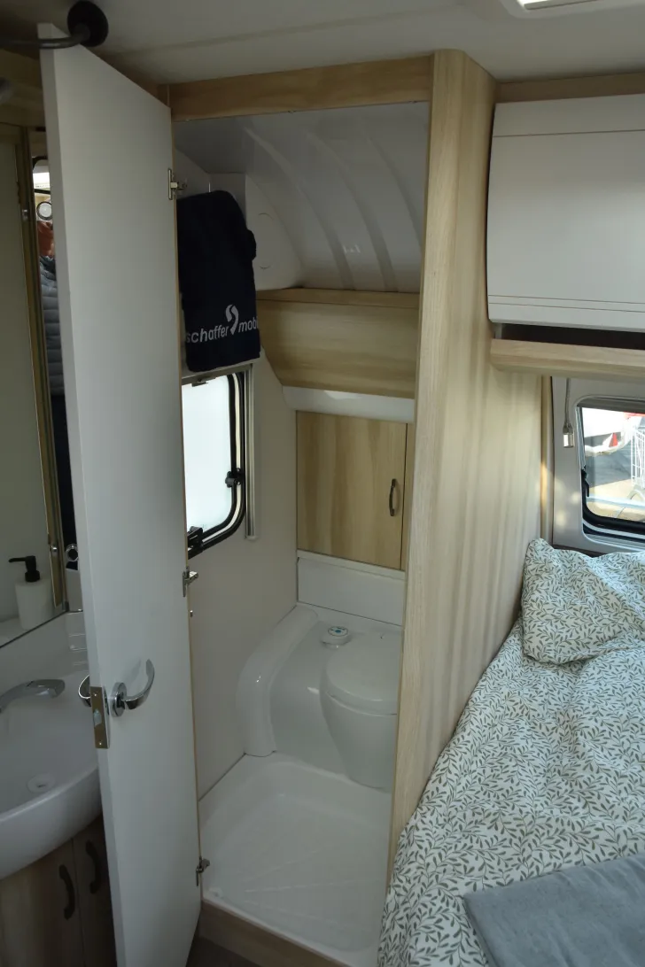 Fahrzeugbild Hobby De Luxe 460 UFe *IC-Sondermodell* #20