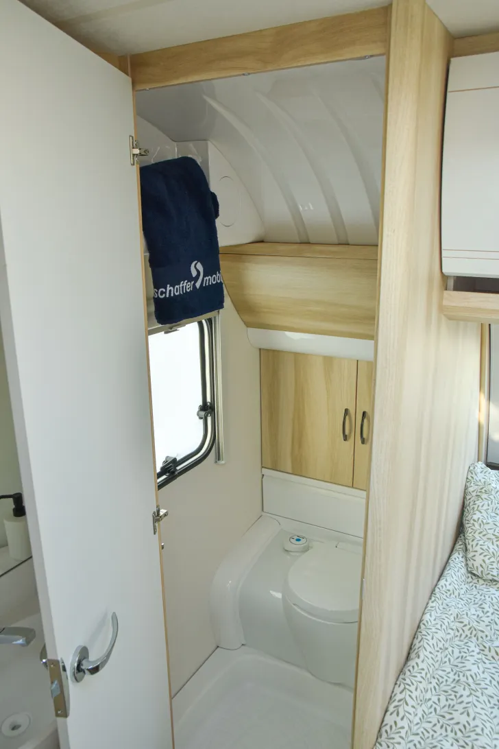 Fahrzeugbild Hobby De Luxe 460 UFe *IC-Sondermodell* #21