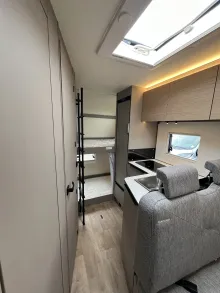 Fahrzeugbild Bürstner Campeo TD 676 G *junger Gebrauchtwagen* #8