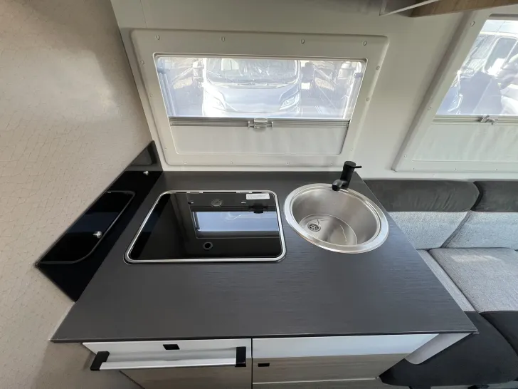 Fahrzeugbild Challenger Teilintegriert 250 Start Edition Junger Gebrauchter #10