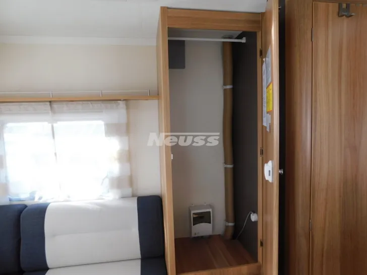 Fahrzeugbild Sterckeman Starlett 430 CP Comfort Markise, 2er Fahrradträger #14