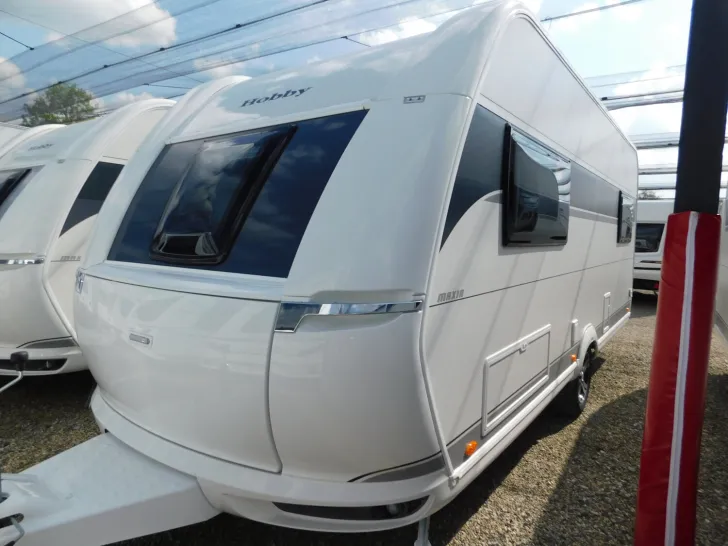 Fahrzeugbild Hobby Maxia 495 UL 1800kg, Bettverbreiterung + Polster #3