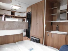 Bild 11 Tabbert Rossini Finest Edition 450 TD 2.3 GFK, Glattblech