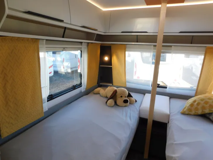 Fahrzeugbild Fendt Apero 495 SG Auflastung, Stauraumklappe, 45Liter #14