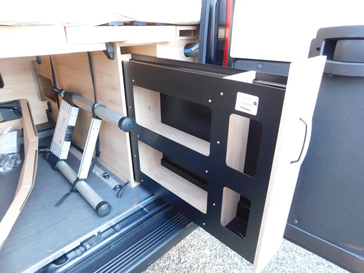 Fahrzeugbild Dethleffs Globetrail 600 DR Fiat Combi6D,Schlafdach,8G-Aut #8